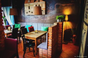Restauracja K2 w Pszczynie - cegła LICO